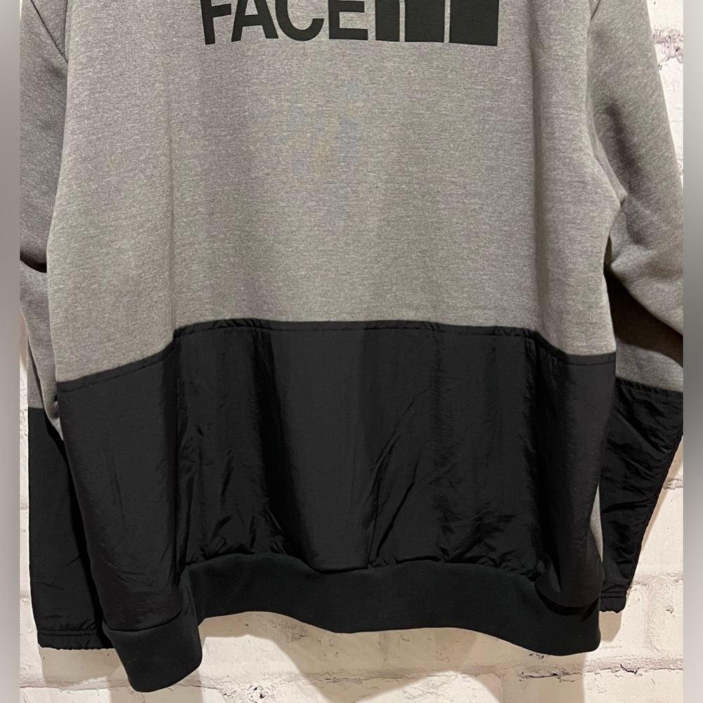 The North Face Graphic Long Sleeve Crew Neck Sweater - Picture 7 of 11